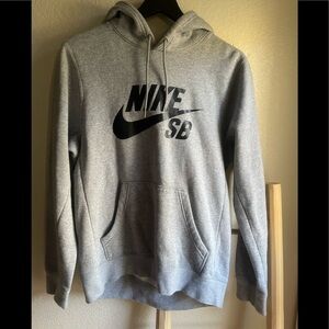 Nike SB logo hoodie small